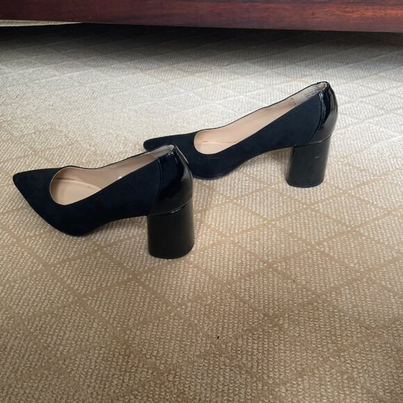 Ann Taylor Black Suede And Patent Leather Pumps Ladies Size 9 - Picture 3 of 8